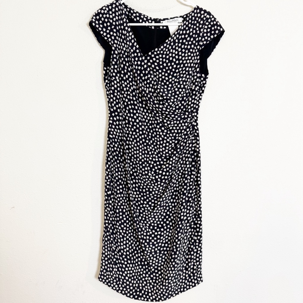 Max Mara silk Polka Dot Cap-Sleeve shift Dress